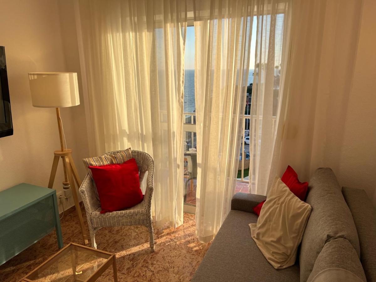 Ribera Playa Alhamar Apartment Sitio de Calahonda Bagian luar foto