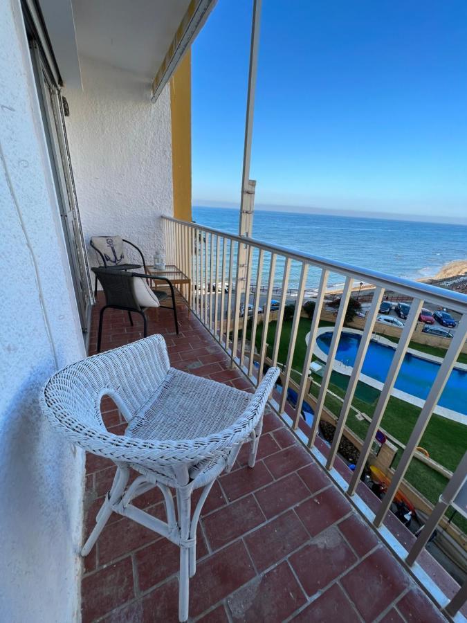 Ribera Playa Alhamar Apartment Sitio de Calahonda Bagian luar foto